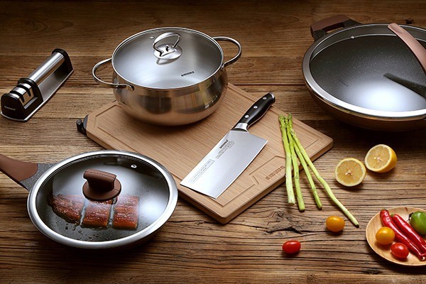 頂雅廚具招商加盟